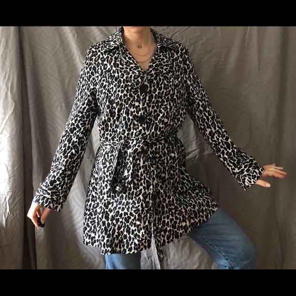 VINTAGE LEOPARD PRINT TRENCH COAT - Picture 2 of 4